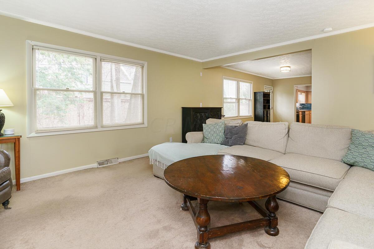 2560 Coventry Road Columbus, OH 43221 - Photo 13 of 49 family room 2