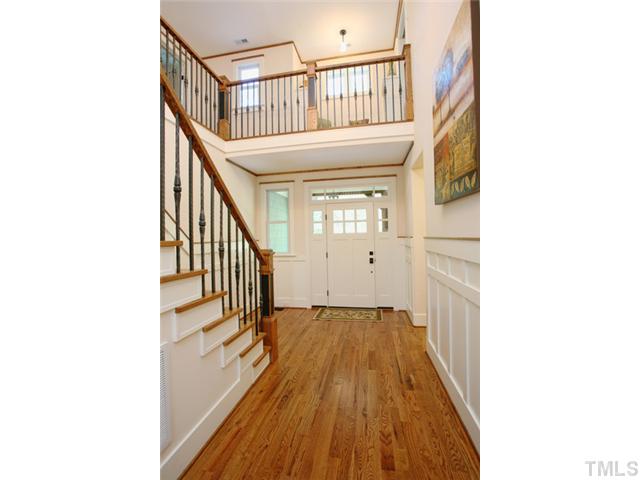 3744 Trenton Road Raleigh, NC 27607 - Photo 3 of 25 Gallery Image 3