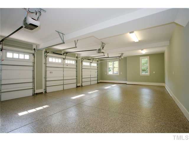 3744 Trenton Road Raleigh, NC 27607 - Photo 9 of 25 Garage