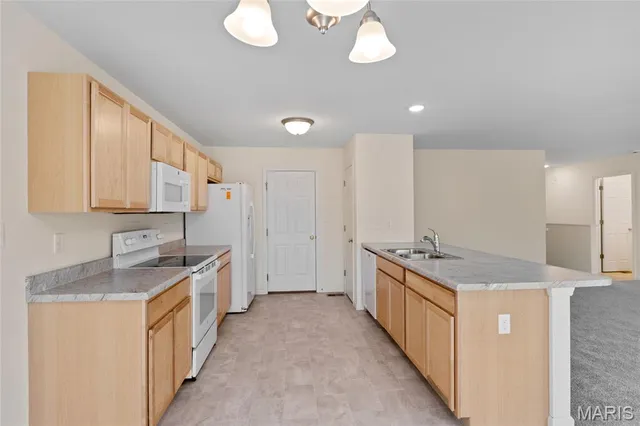 $294,000 | 5917 Creek Side Place, Cedar Hill, MO 63016