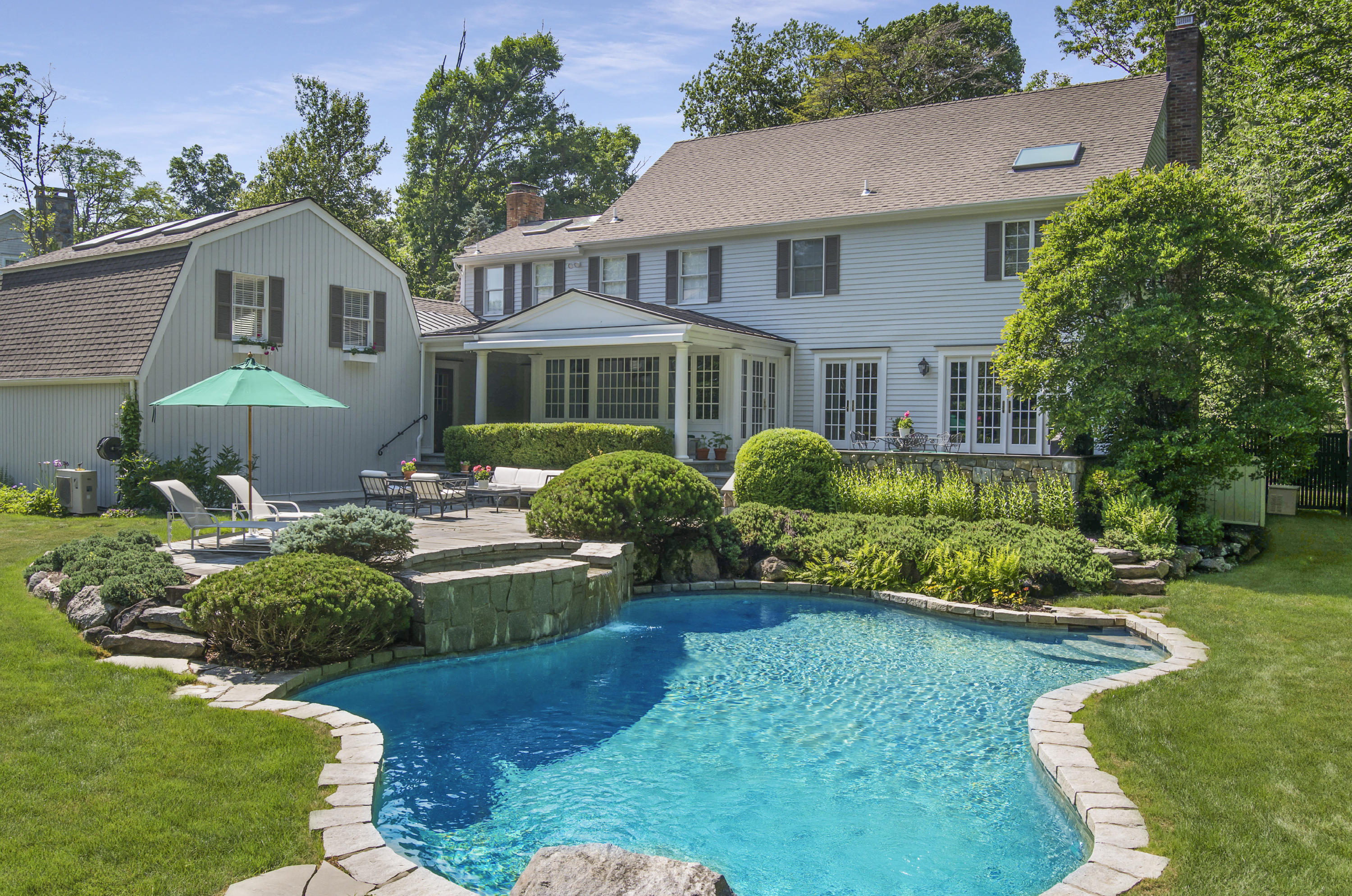 75 Lake Wind Road New Canaan, CT 06840 - Photo 8 of 37 Glengate pool