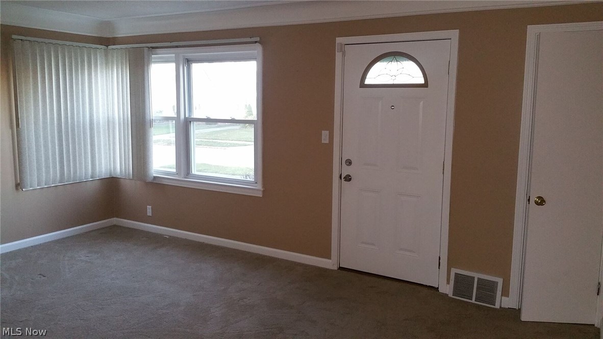 12830 Orme Road Cleveland, OH 44125 - Photo 4 of 27 Gallery Image 4
