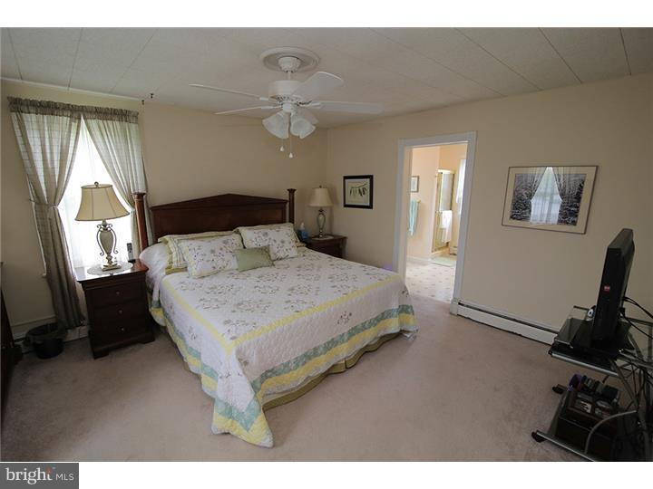 876 Bangor Road Nazareth, PA 18064 - Photo 12 of 23
