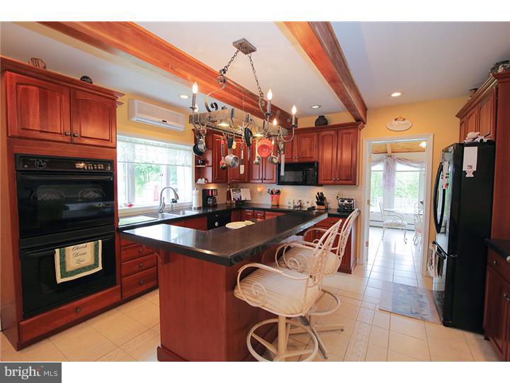 876 Bangor Road Nazareth, PA 18064 - Photo 8 of 23