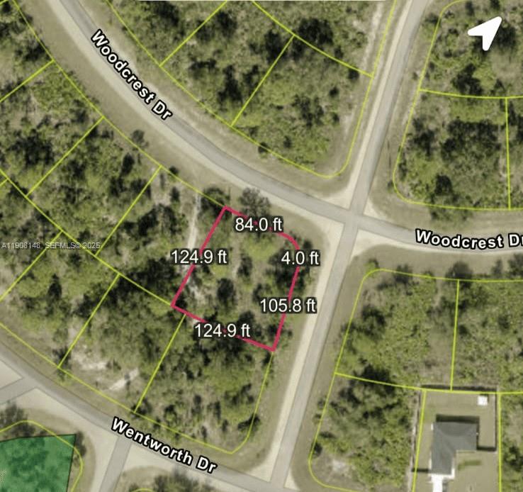 Corner Corner Lehigh Acres, FL 33972 - Photo 3 of 7 view of a painting on the wall