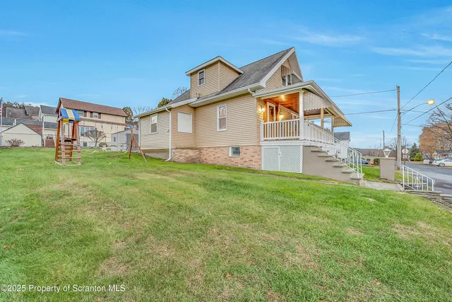 $194,000 | 191 Ash Street, Archbald, PA 18403