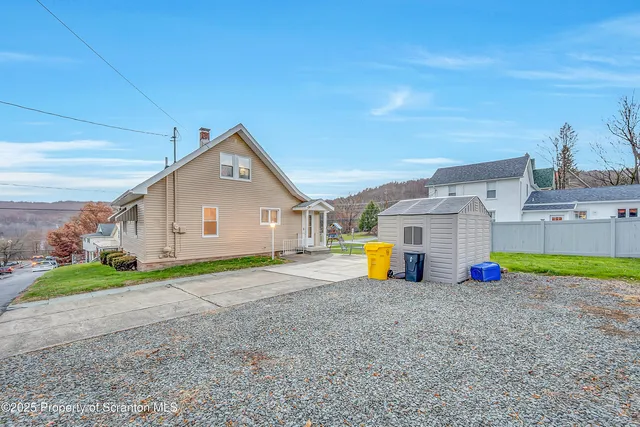 $194,000 | 191 Ash Street, Archbald, PA 18403