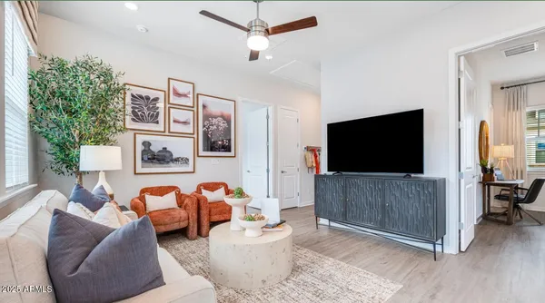 $2,079 | 4550 South 67th Avenue, Unit 2, Phoenix, AZ 85043