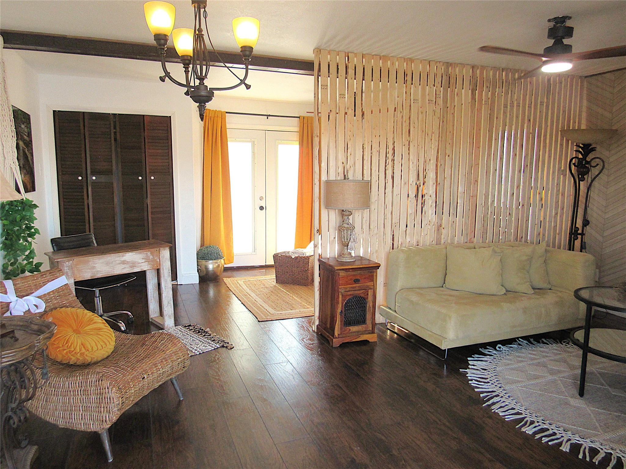 2503 River Crest Houston, TX 77338 - Photo 29 of 35 a living room with furniture and a fireplace