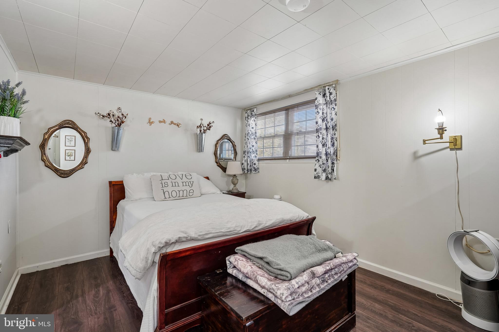 4002 Old Mill Road Alexandria, VA 22309 - Photo 22 of 27 3rd Bedroom