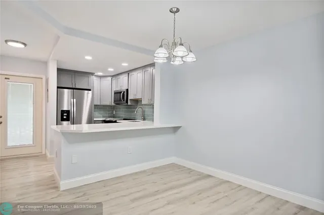 $2,400 | 2731 Northeast 14th Street Causeway, Unit 232, Pompano Beach, FL 33062