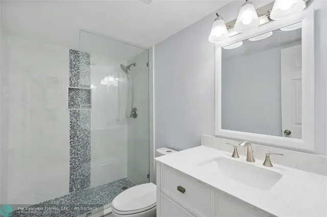 $2,400 | 2731 Northeast 14th Street Causeway, Unit 232, Pompano Beach, FL 33062