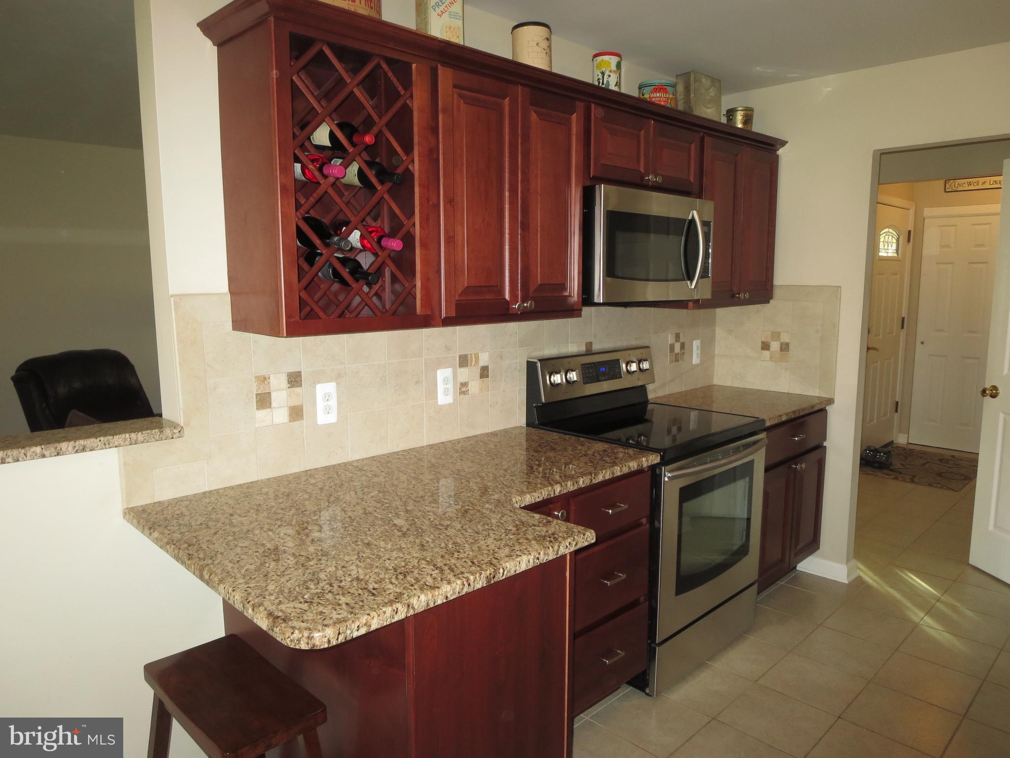 1210 Stinsford Road Newark, DE 19713 - Photo 6 of 26 Kitchen