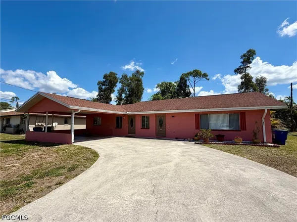 $390,000 | 19205-19209 Tangerine Road, Fort Myers, FL 33967