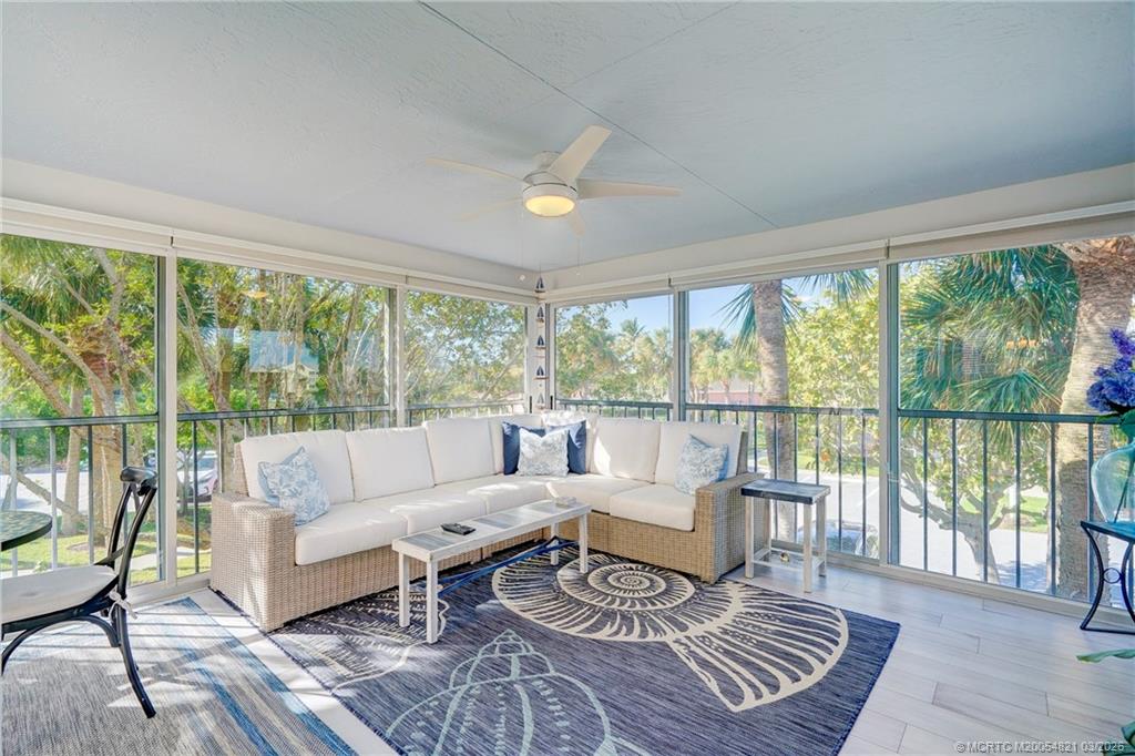391 Northeast Plantation Road, Unit 228 Jensen Beach, FL 34957 - Photo 13 of 38