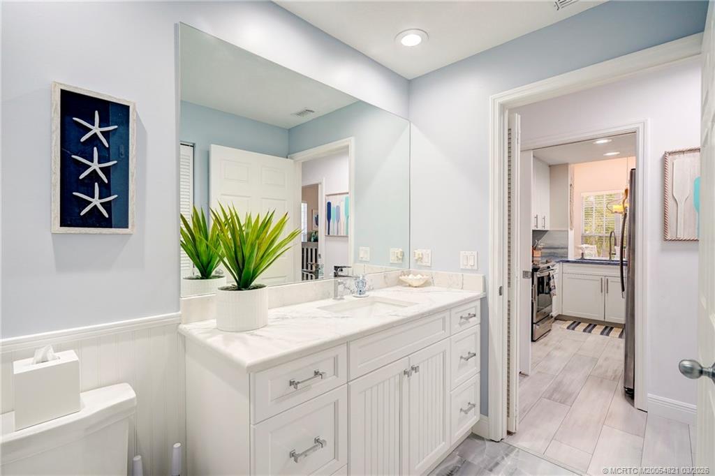 391 Northeast Plantation Road, Unit 228 Jensen Beach, FL 34957 - Photo 28 of 38
