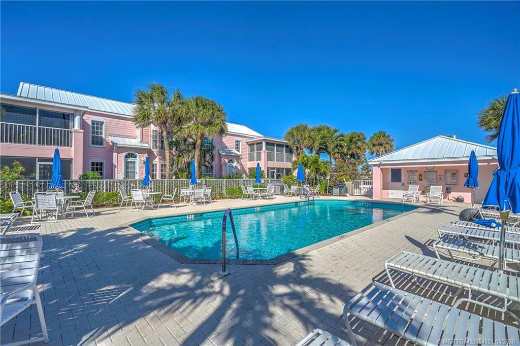 391 Northeast Plantation Road, Unit 228 Jensen Beach, FL 34957 - Photo 3 of 38