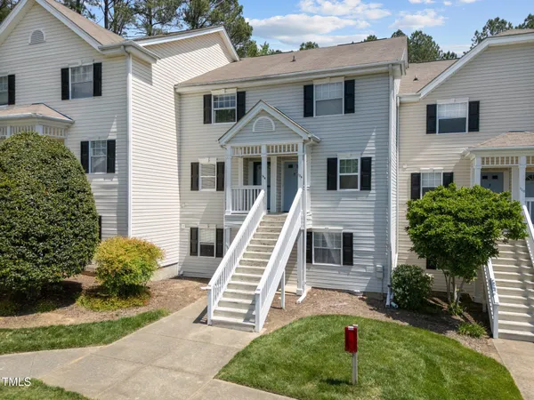 $209,500 | 128 Schultz Street, Chapel Hill, NC 27514