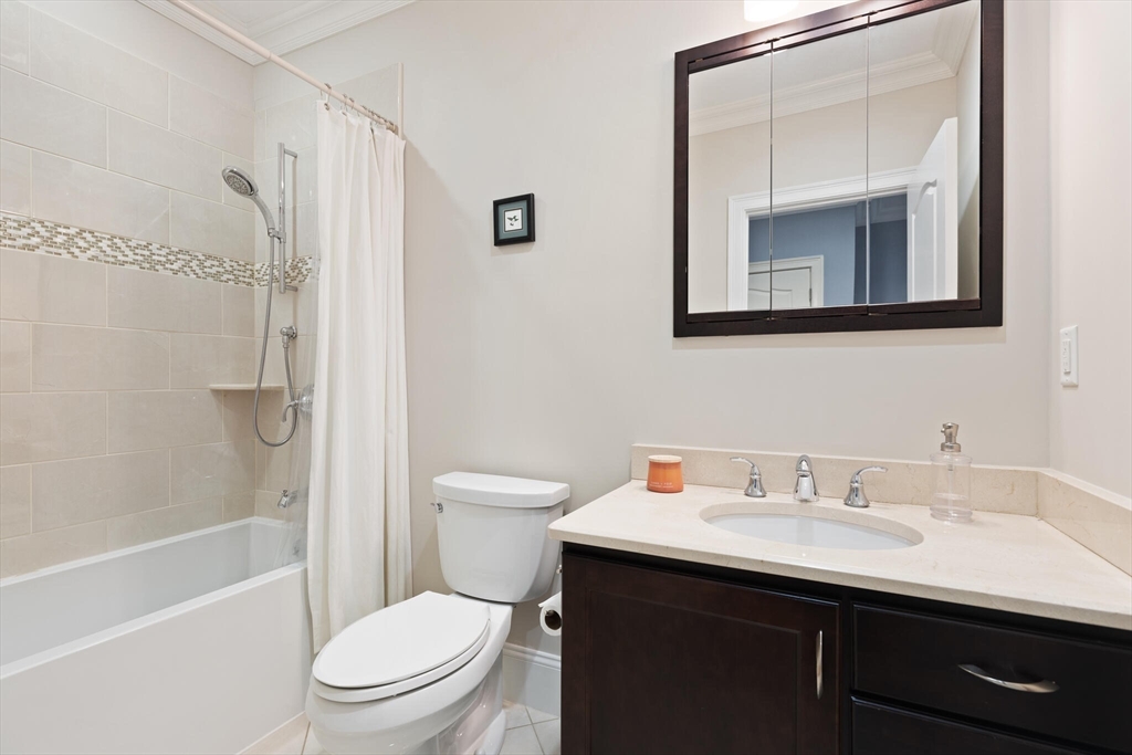 16 Zamora Street, Unit FRONT Boston, MA 02130 - Photo 15 of 20