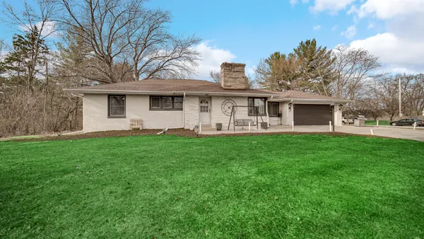 $399,900 | 1710 Minnesota Street, Hobart, IN 46342