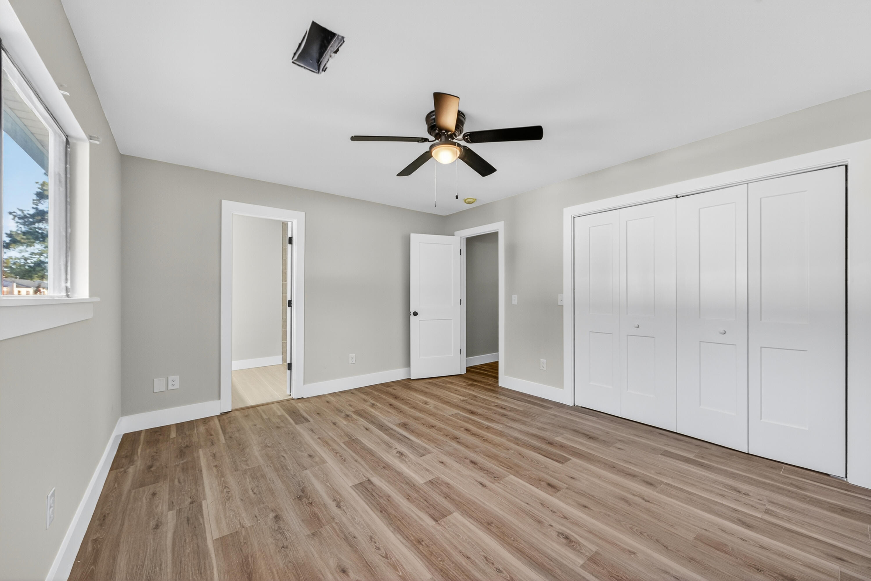 2943 Cathedral Lane Charleston, SC 29414 - Photo 13 of 22 _01A8969