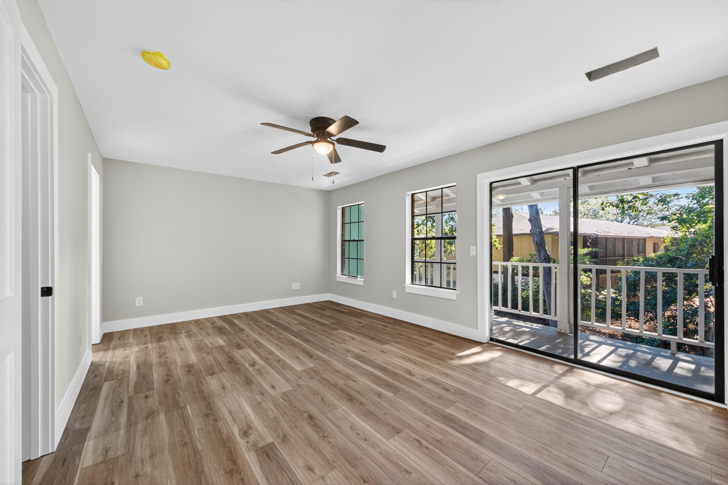 2943 Cathedral Lane Charleston, SC 29414 - Photo 15 of 22 _01A8985