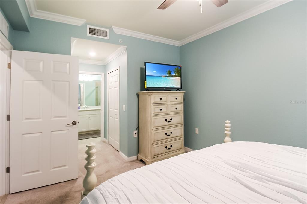 17810 Gawthrop Drive, Unit 207 Bradenton, FL 34211 - Photo 10 of 40