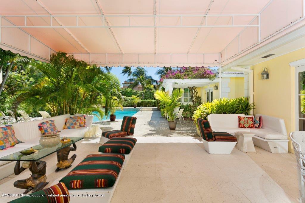 137 Dunbar Road Palm Beach, FL 33480 - Photo 12 of 18 Covered patio