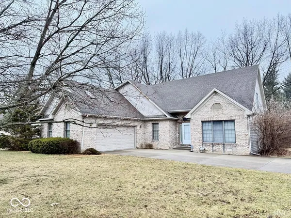 $337,000 | 5100 West Prairiewood Drive, Muncie, IN 47304