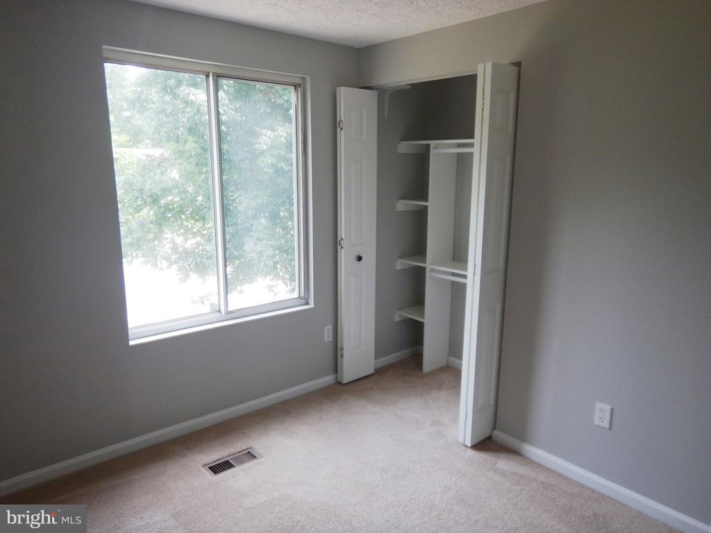 5700 Tender Court Springfield, VA 22151 - Photo 10 of 26 B2nd. Bedroom with W/W Carpeting
