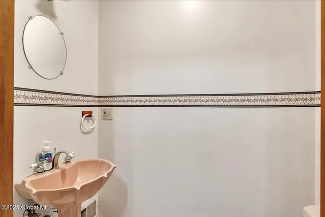 $549,995 | 225 Highway 74, Schroon Lake, NY 12870