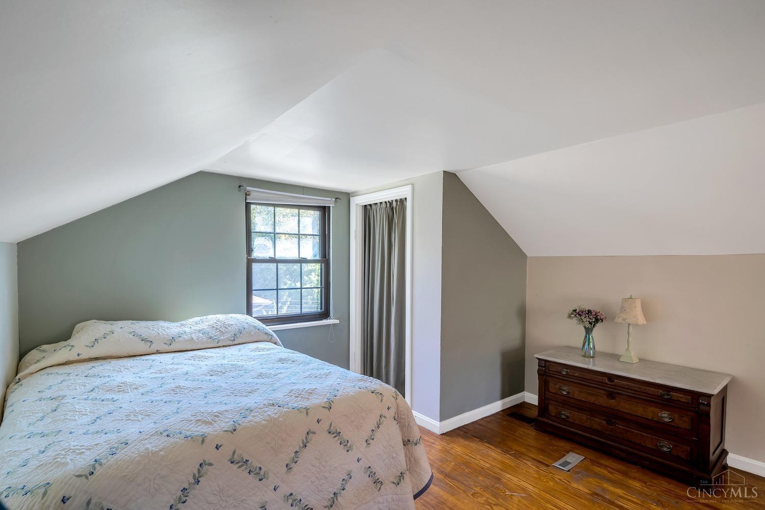 7151 Dunn Road Cincinnati, OH 45230 - Photo 25 of 50