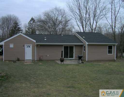 30 Kendall Road Kendall Park, NJ 08824 - Photo 8 of 8 Gallery Image 8