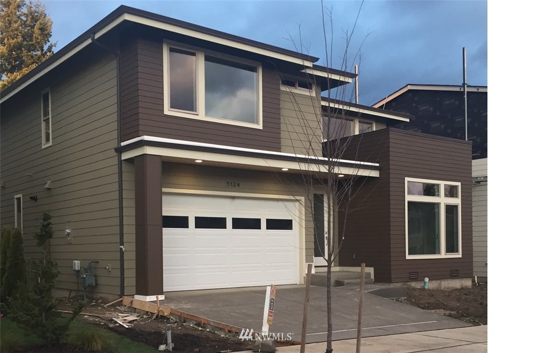5100 Northeast 11th Place Renton, WA 98059 - Photo 2 of 25