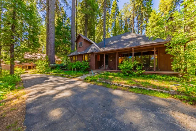 $710,000 | 1173 Railroad Avenue, Fish Camp, CA 93623