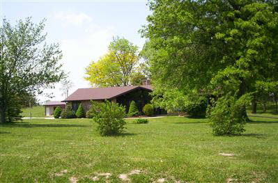 12012 Aboite Road Roanoke, IN 46783 - Photo 2 of 16