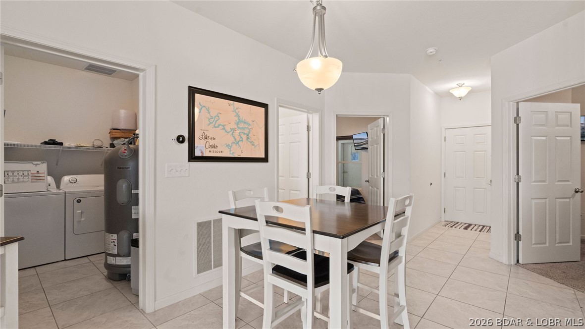 64 Knox Road, Unit N105 Rocky Mount, MO 65072 - Photo 26 of 62 Dining table