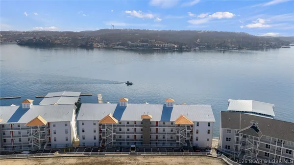 $299,000 | 64 Knox Road, Unit N105, Rocky Mount, MO 65072