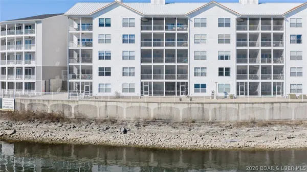 $299,000 | 64 Knox Road, Unit N105, Rocky Mount, MO 65072