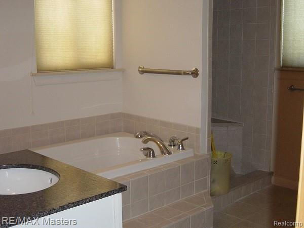 18796 Wick Road Allen Park, MI 48101 - Photo 19 of 28 DSC00110.JPG