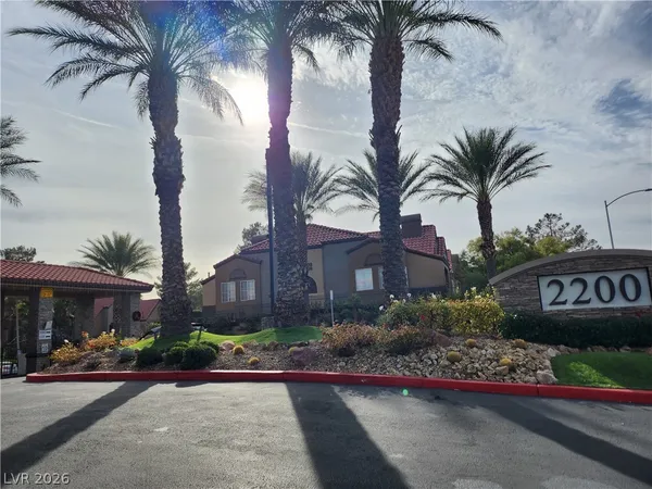 $1,450 | 2200 South Fort Apache Road, Unit 2164, Las Vegas, NV 89117