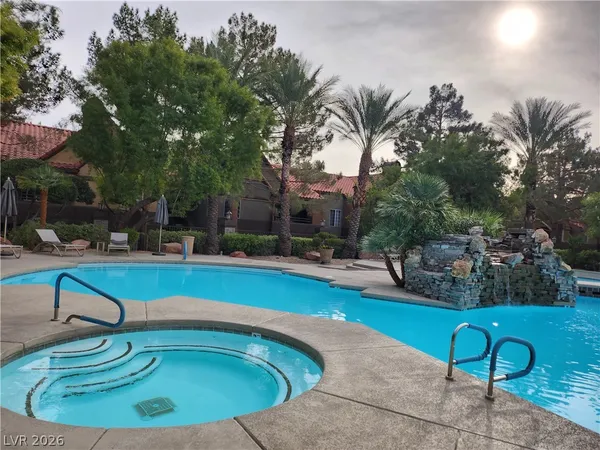 $1,450 | 2200 South Fort Apache Road, Unit 2164, Las Vegas, NV 89117