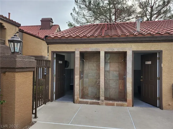$1,450 | 2200 South Fort Apache Road, Unit 2164, Las Vegas, NV 89117