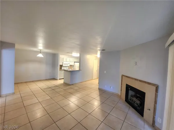 $1,450 | 2200 South Fort Apache Road, Unit 2164, Las Vegas, NV 89117