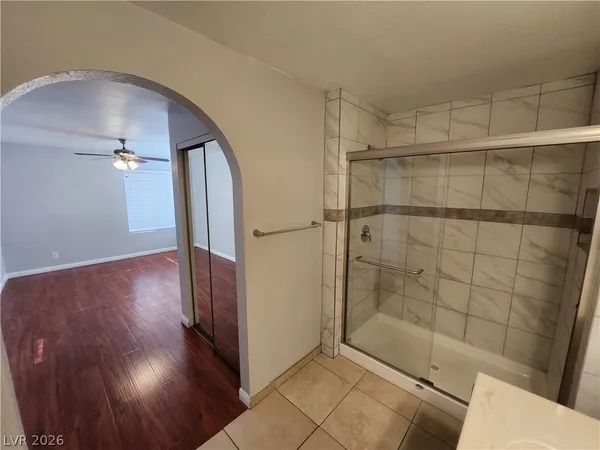 $1,450 | 2200 South Fort Apache Road, Unit 2164, Las Vegas, NV 89117