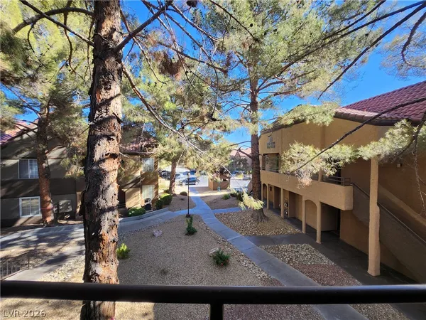 $1,450 | 2200 South Fort Apache Road, Unit 2164, Las Vegas, NV 89117
