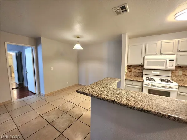 $1,450 | 2200 South Fort Apache Road, Unit 2164, Las Vegas, NV 89117