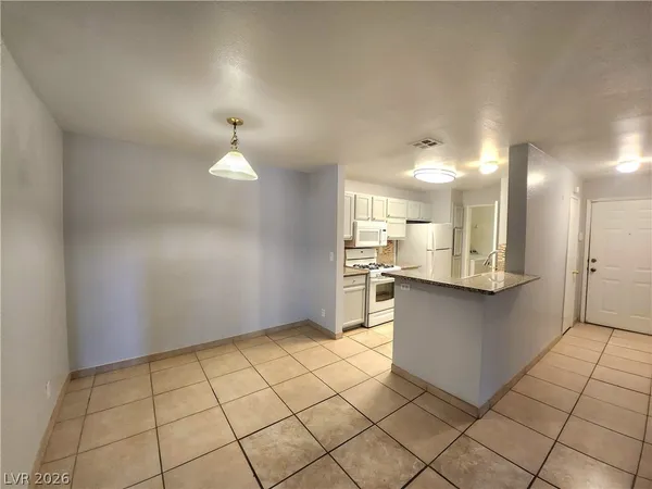 $1,450 | 2200 South Fort Apache Road, Unit 2164, Las Vegas, NV 89117