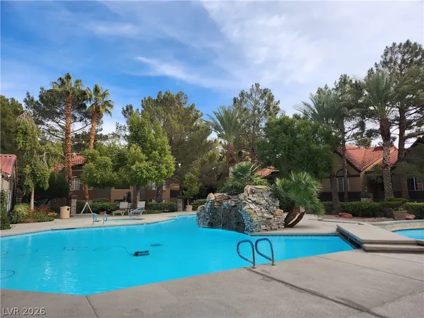 $1,450 | 2200 South Fort Apache Road, Unit 2164, Las Vegas, NV 89117
