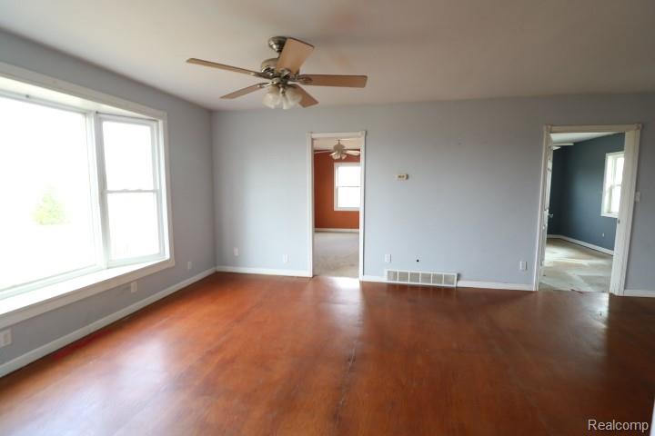 5271 Isles Road Brown City, MI 48416 - Photo 7 of 32